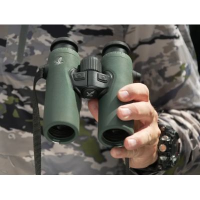 Swarovski EL Range 10x32 green